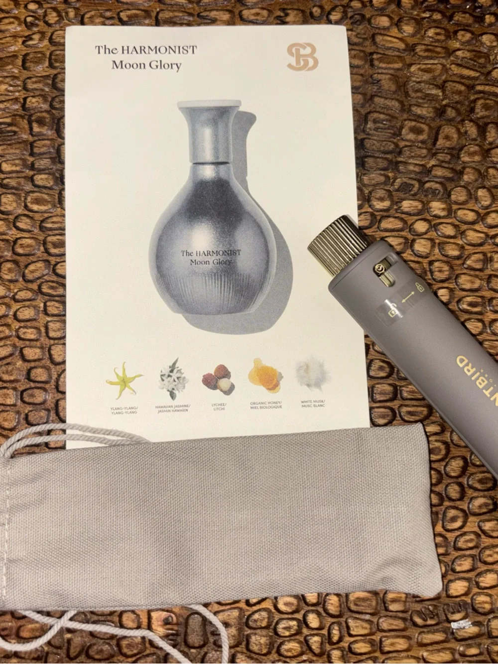 Moon Glory Travel Spray - Amber Scented Roller